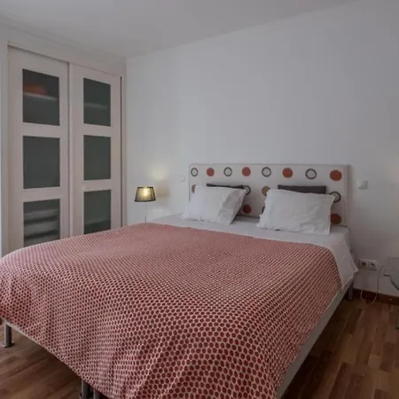 Park Apartment